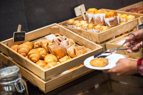 Redsalt Restaurant - Canberra - Accommodation Brunswick Heads 1