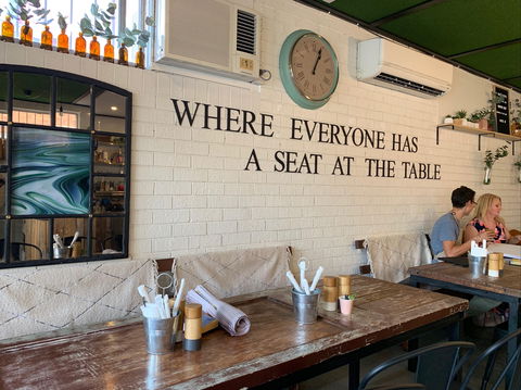 Oikos Cafe Ipswich - Accommodation Brunswick Heads 2