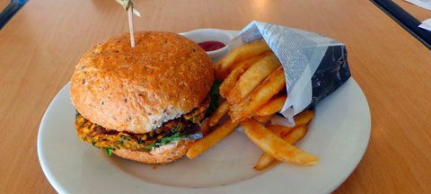 Kashi Indian Restaurant - Accommodation Brunswick Heads 1