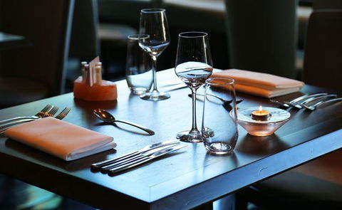 St James Hotel Restaurant - Accommodation Brunswick Heads 9