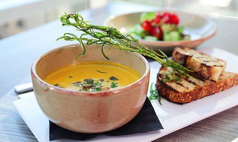St James Hotel Restaurant - Accommodation Brunswick Heads 12
