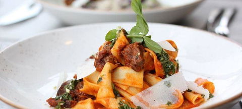 St James Hotel Restaurant - Accommodation Brunswick Heads 1