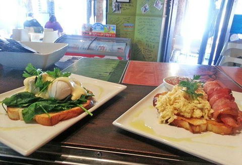 Agatha's Licensed Cafe - Accommodation Brunswick Heads 7