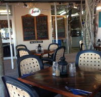 Fins Cafe - Accommodation Brunswick Heads