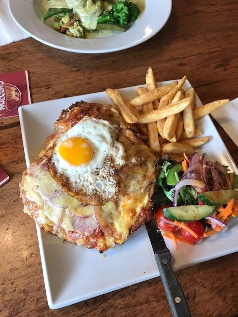 Red Roof Bar & Grill - Accommodation Brunswick Heads 3