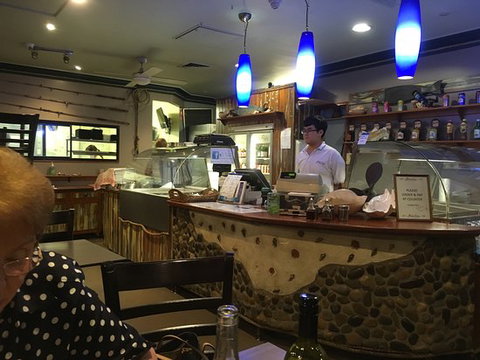 D'Lish Fish & Chippery - Accommodation Brunswick Heads 0