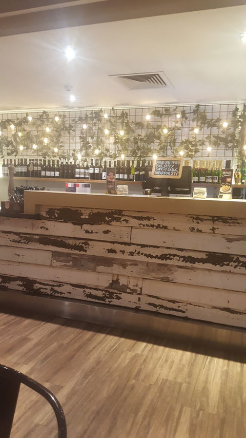Palm Beach Hotel Bistro - Accommodation Brunswick Heads 3