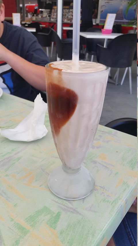 Marina Boulevard Cafe - Accommodation Brunswick Heads 5