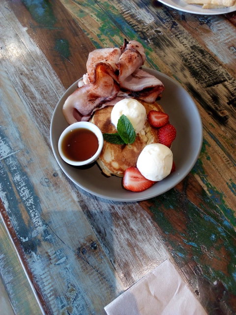 Urban Paddock Cafe - Accommodation Brunswick Heads 2
