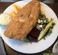 Ravensbourne Restaurants and Takeaway Accommodation Brunswick Heads Accommodation Brunswick Heads