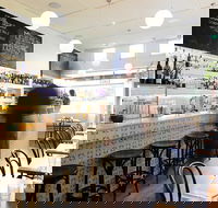 CRU Wine Bar - Accommodation Brunswick Heads