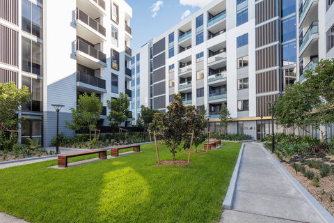 Meriton Suites Sydney Airport - Accommodation Brunswick Heads 3