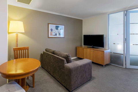 Nesuto Canberra Apartment Hotel - Accommodation Brunswick Heads 13