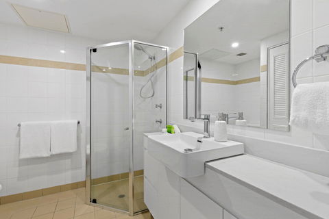 Astra Apartments Chatswood - Accommodation Brunswick Heads 3