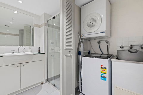 Astra Apartments Chatswood - Accommodation Brunswick Heads 16