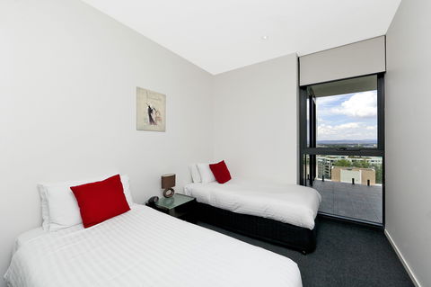 Astra Canberra Manhattan - Accommodation Brunswick Heads 9