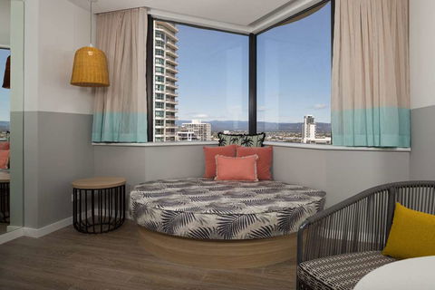 QT Gold Coast - Accommodation Brunswick Heads 5