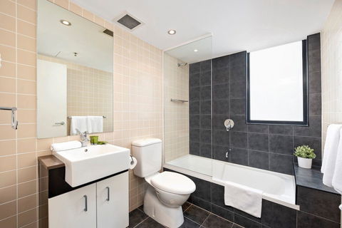 Astra Apartments Parramatta - Accommodation Brunswick Heads 7