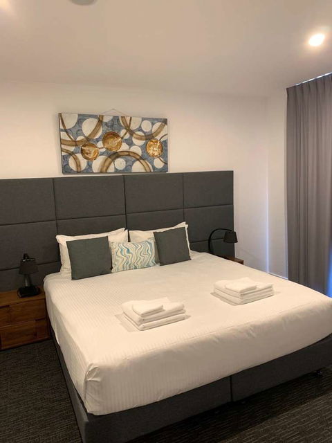 Adelaide Dress Circle Apartments - Accommodation Brunswick Heads 6
