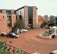 Desert Cave Hotel - Accommodation Brunswick Heads