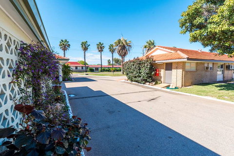 Hospitality Carnarvon, SureStay by BW - Accommodation Brunswick Heads 2