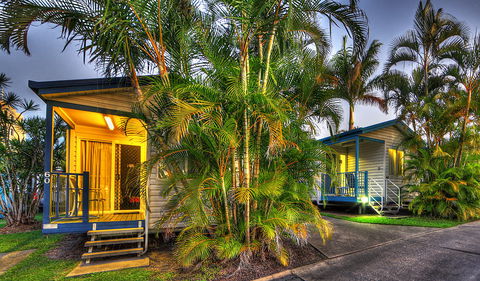 Alex Beach Cabins & Tourist Park - Accommodation Brunswick Heads 0