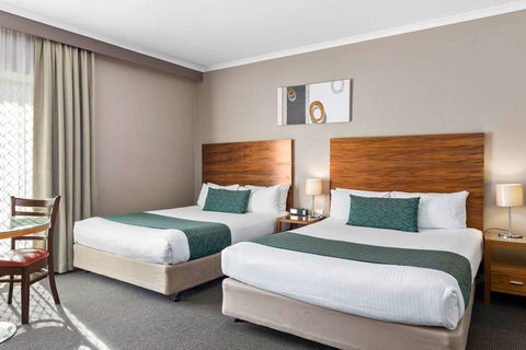 Quality Hotel Dickson - Accommodation Brunswick Heads 2
