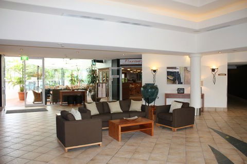 Alpha Sovereign Hotel Gold Coast - Accommodation Brunswick Heads 1