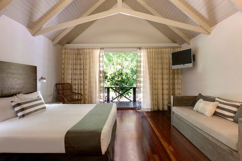 Hamilton Island Palm Bungalows - Accommodation Brunswick Heads 0