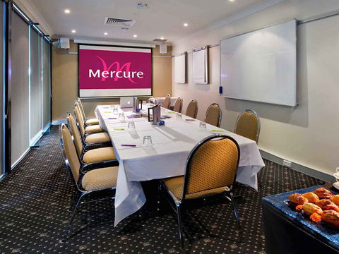 Mercure Townsville - Accommodation Brunswick Heads 8