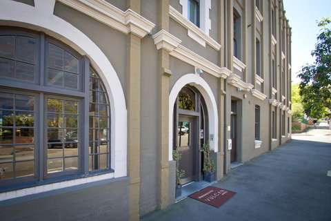 The Vulcan Hotel - Accommodation Brunswick Heads 1