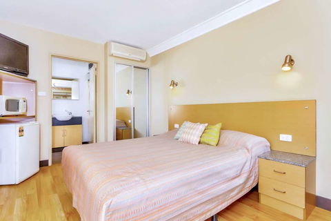 Econo Lodge Karratha - Accommodation Brunswick Heads 8