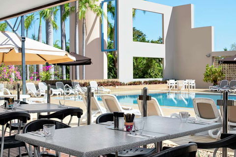 DoubleTree by Hilton Esplanade Darwin - Accommodation Brunswick Heads 8