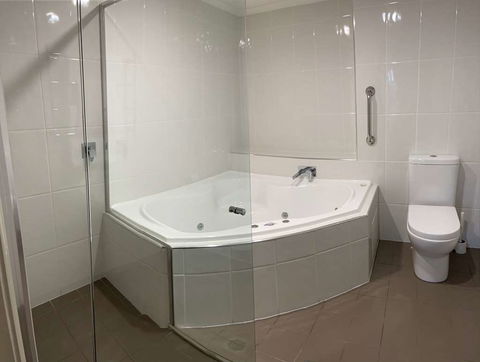 Bathurst Heritage Motor Inn - Accommodation Brunswick Heads 3
