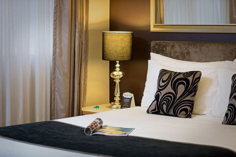 Treasury on Collins Hotel - Accommodation Brunswick Heads 2