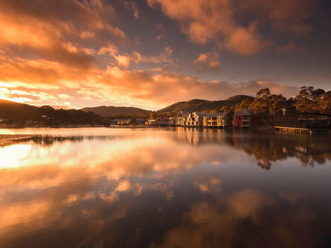 Novotel Lake Crackenback Resort & Spa - Accommodation Brunswick Heads 1