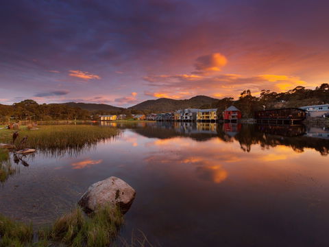 Novotel Lake Crackenback Resort & Spa - Accommodation Brunswick Heads 2