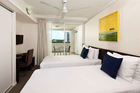Cairns Central Plaza Apartment - Accommodation Brunswick Heads 2