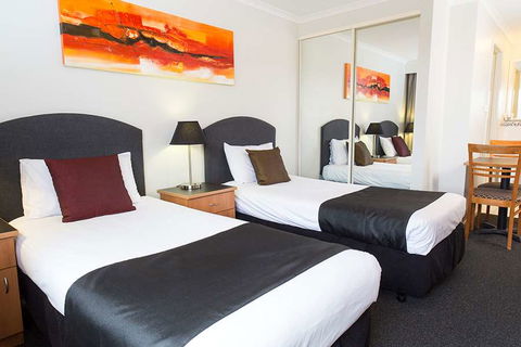 Alpha Hotel Canberra - Accommodation Brunswick Heads 1