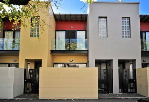 RNR Apartments, Adelaide - Accommodation Brunswick Heads 0