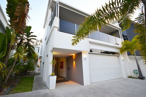 Alex Beach House - Accommodation Brunswick Heads 0