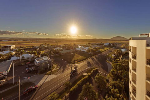 Ramada Hotel & Conf Ctr Marcoola Beach - Accommodation Brunswick Heads 1