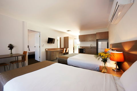 Adelong Motel - Accommodation Brunswick Heads 2