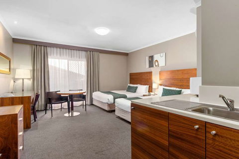 Quality Hotel Dickson - Accommodation Brunswick Heads 6