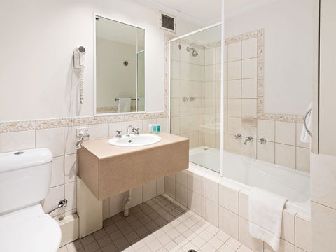 All Suites Perth - Accommodation Brunswick Heads 8