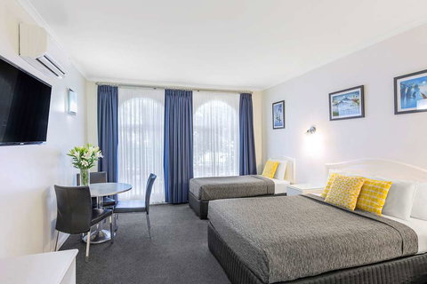 Best Western Cathedral Motor Inn - Accommodation Brunswick Heads 5
