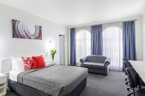 Best Western Cathedral Motor Inn - Accommodation Brunswick Heads 14