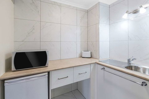 Best Western Cathedral Motor Inn - Accommodation Brunswick Heads 17