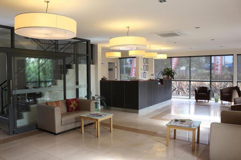 Bairnsdale International - Accommodation Brunswick Heads 1