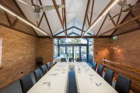 McLaren Vale Motel & Apartments - Accommodation Brunswick Heads 2